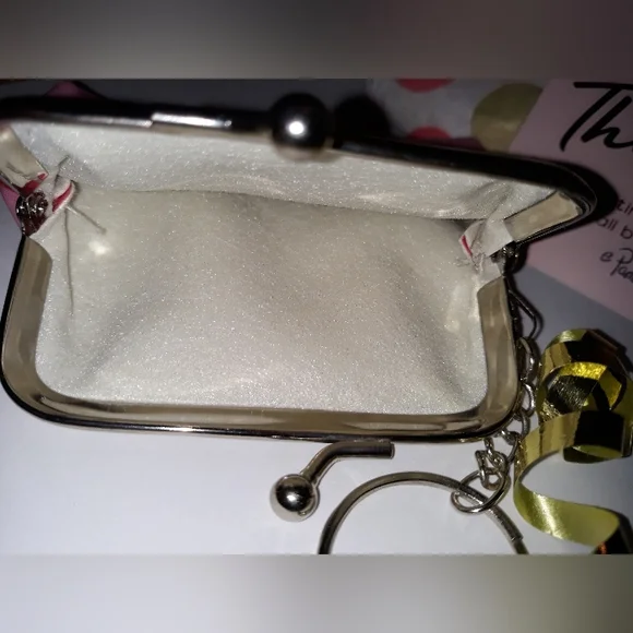 Labubu Mini Coin Purse with Keychain NEW NIP - Picture 4 of 5